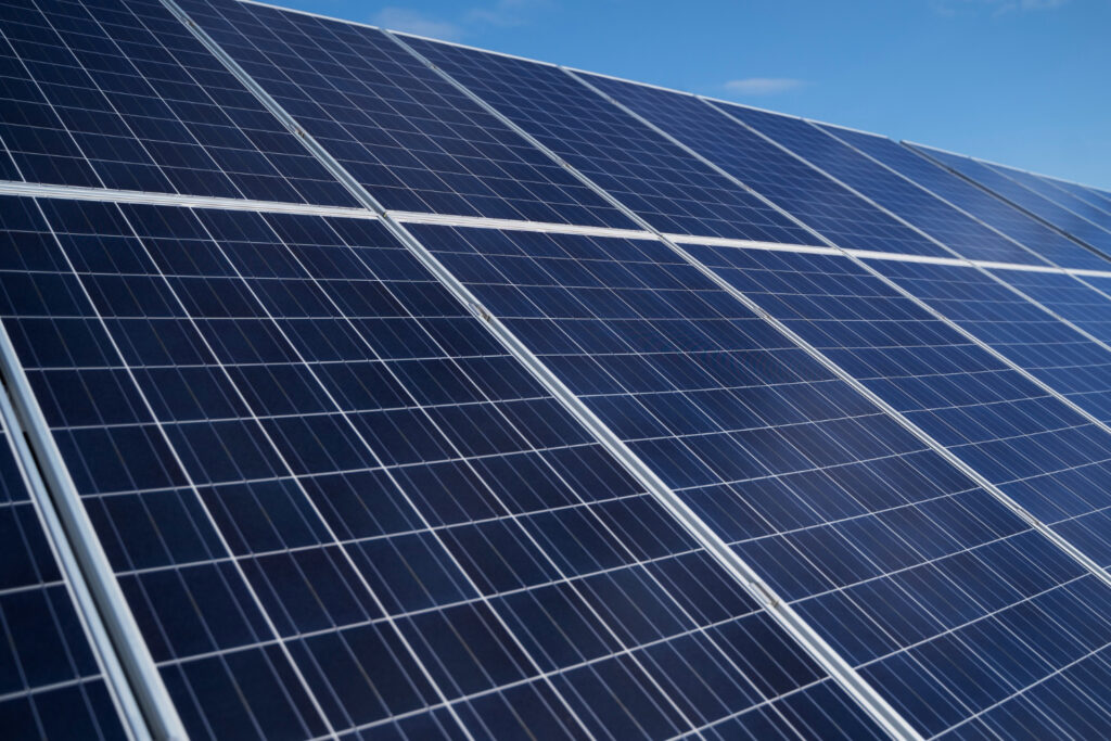 comparer electricien panneaux solaires